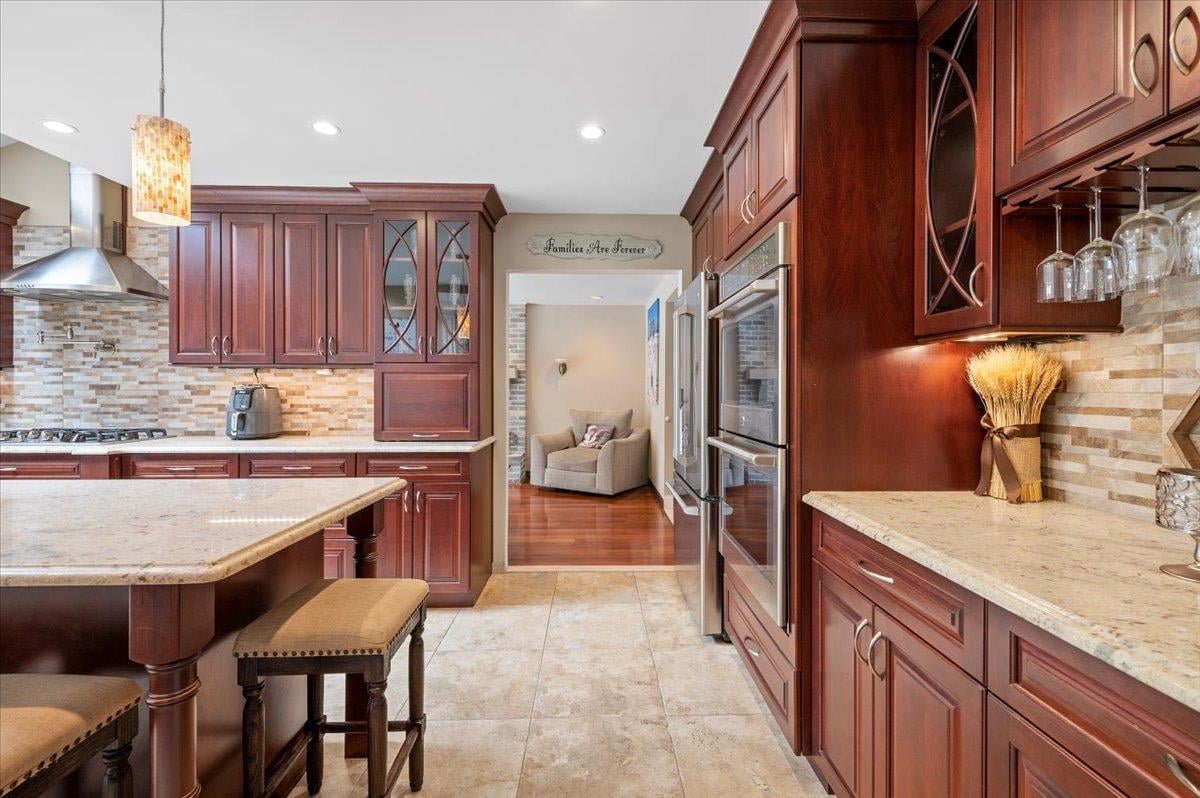 4 Redington Ct