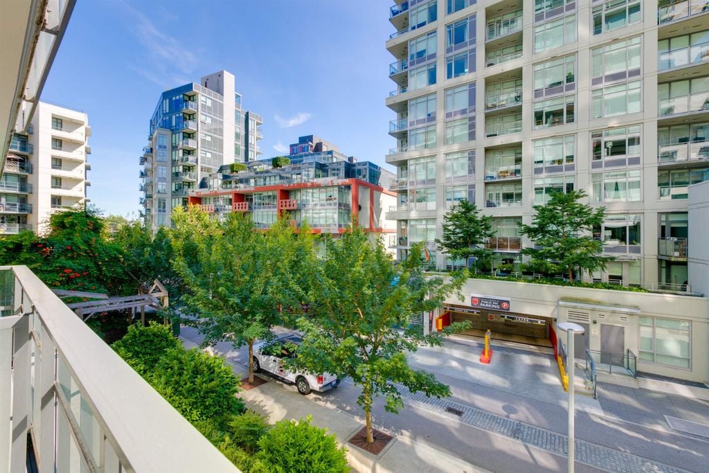 110 Switchmen St, #301