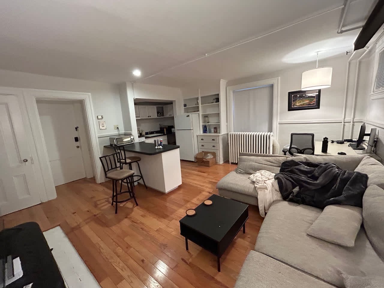 Fairfield @ Marlborough Street 1 Bed - Private Entry and Semi-Private Patio! available AUGUST! 
