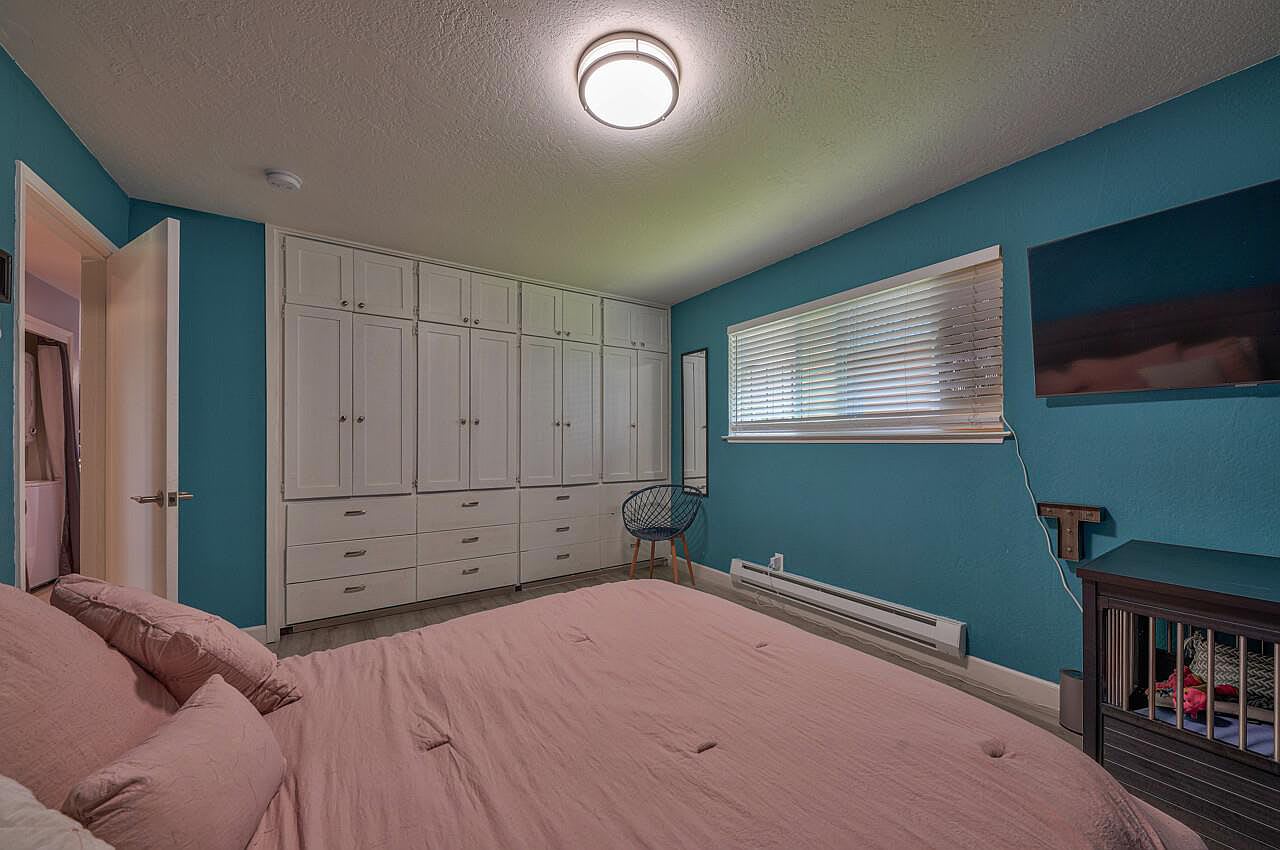 3156 Eucalyptus St APT 8