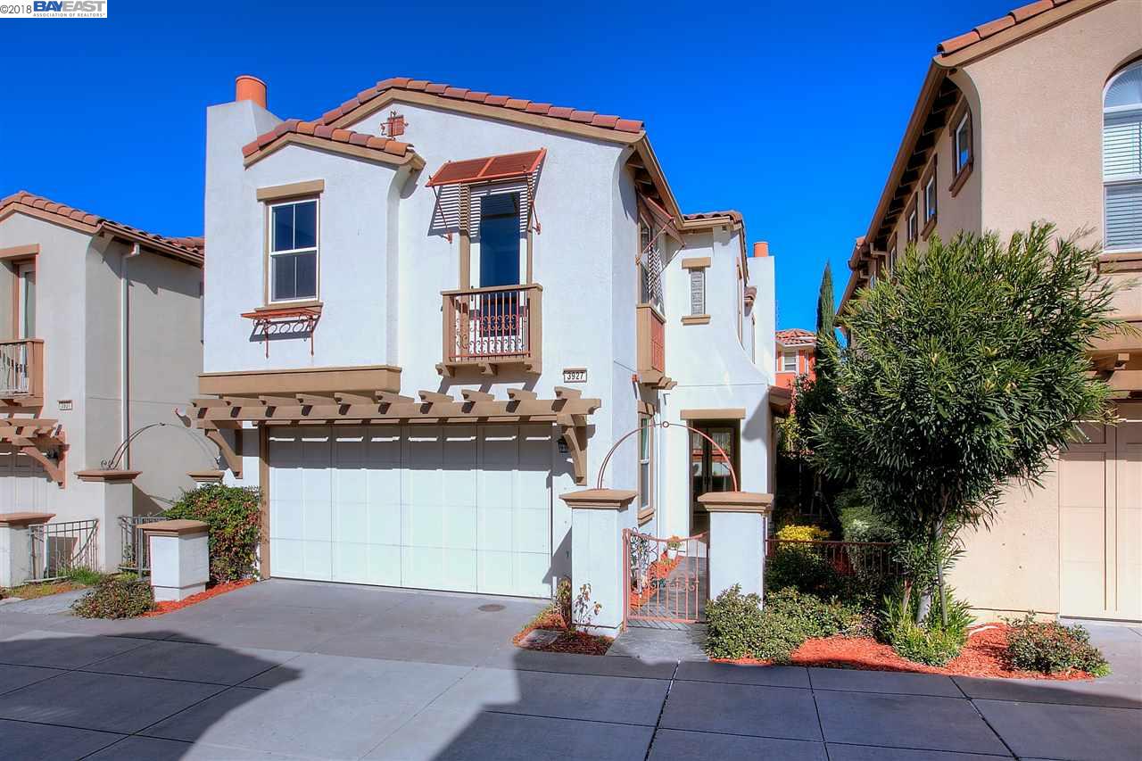 3927 BRANDING IRON CT