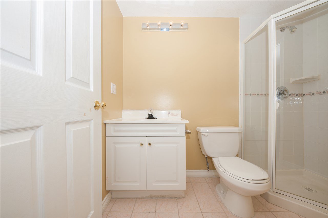 3329 Rosalie Ct