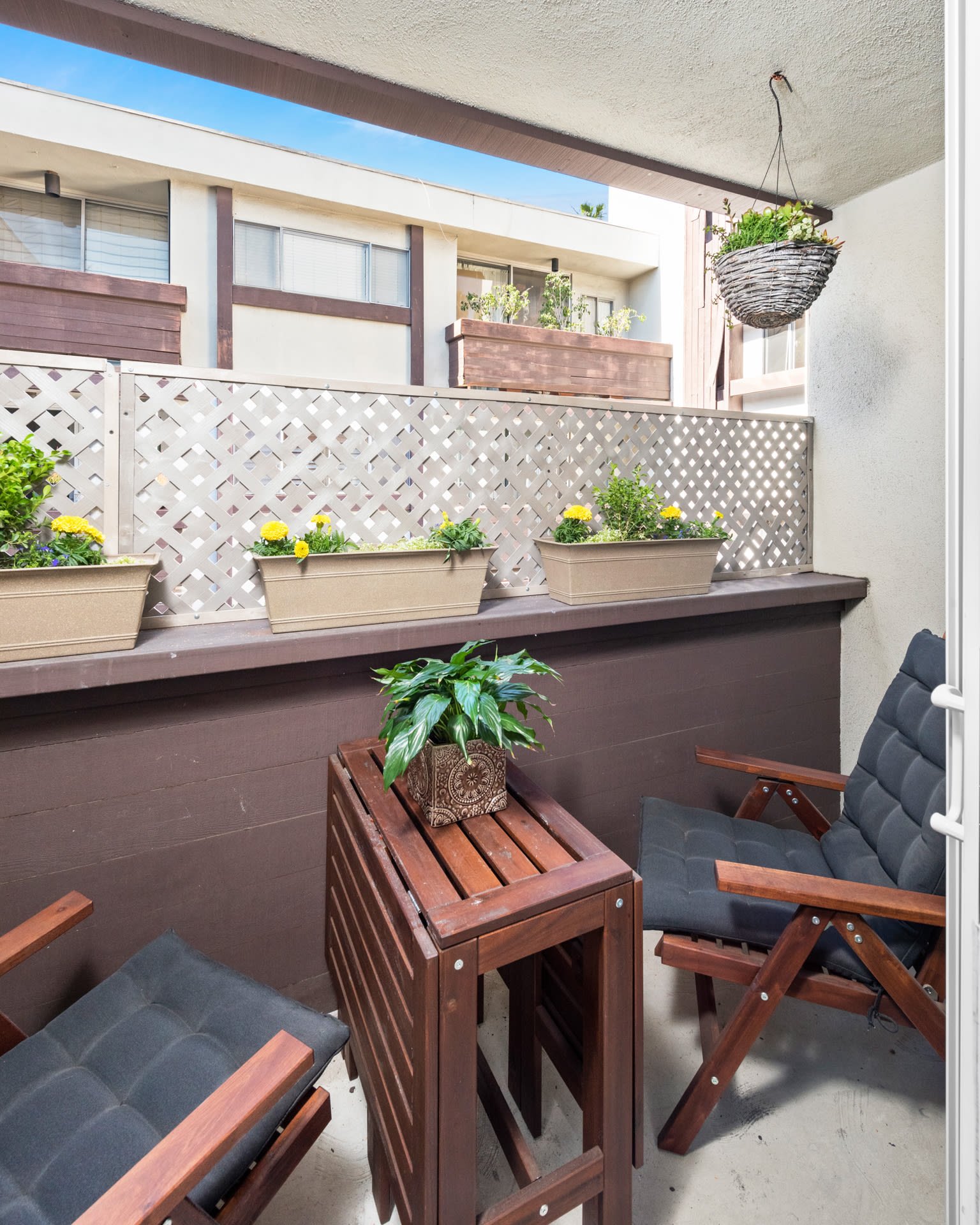117 S Doheny Dr #309