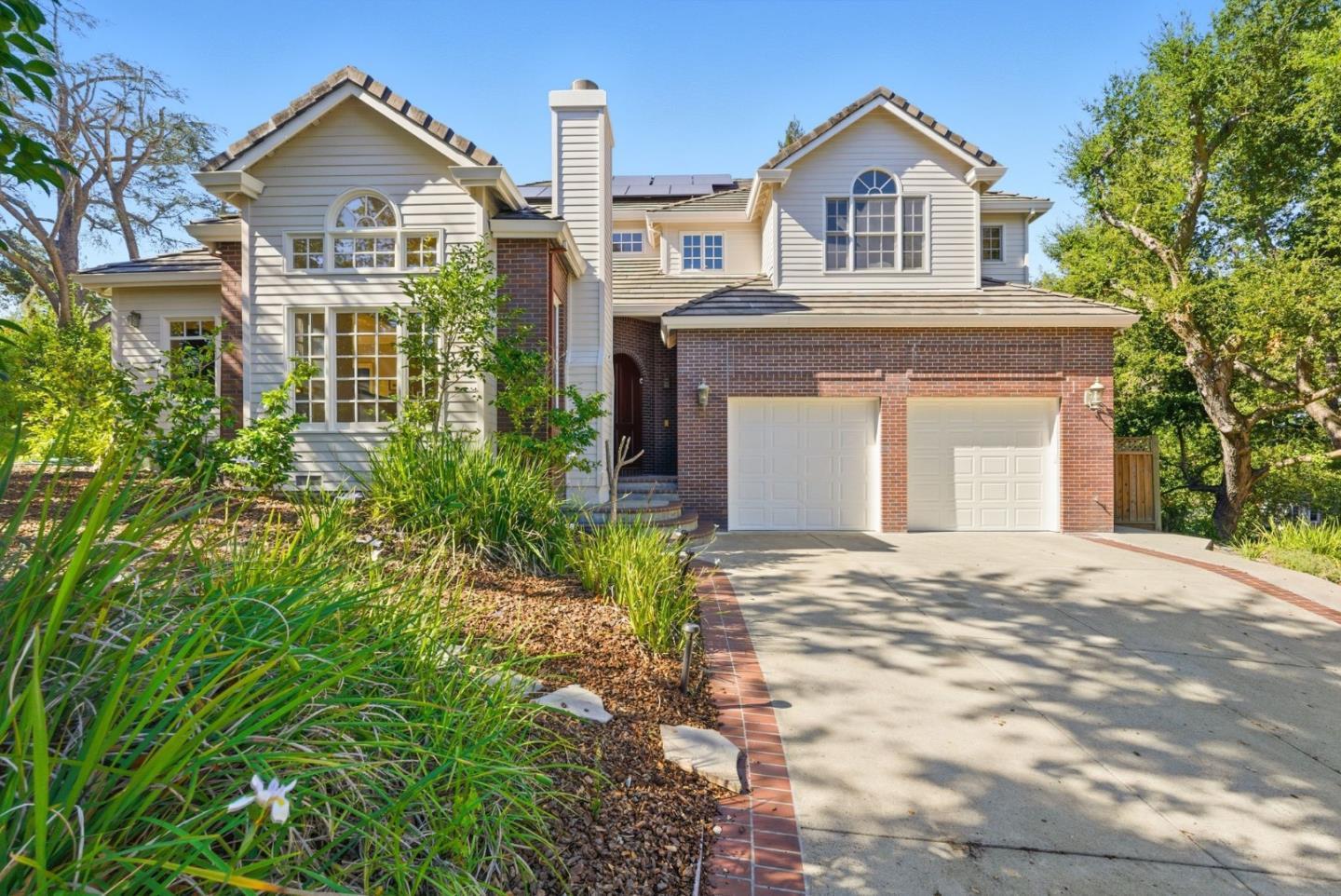11701 Winding Way