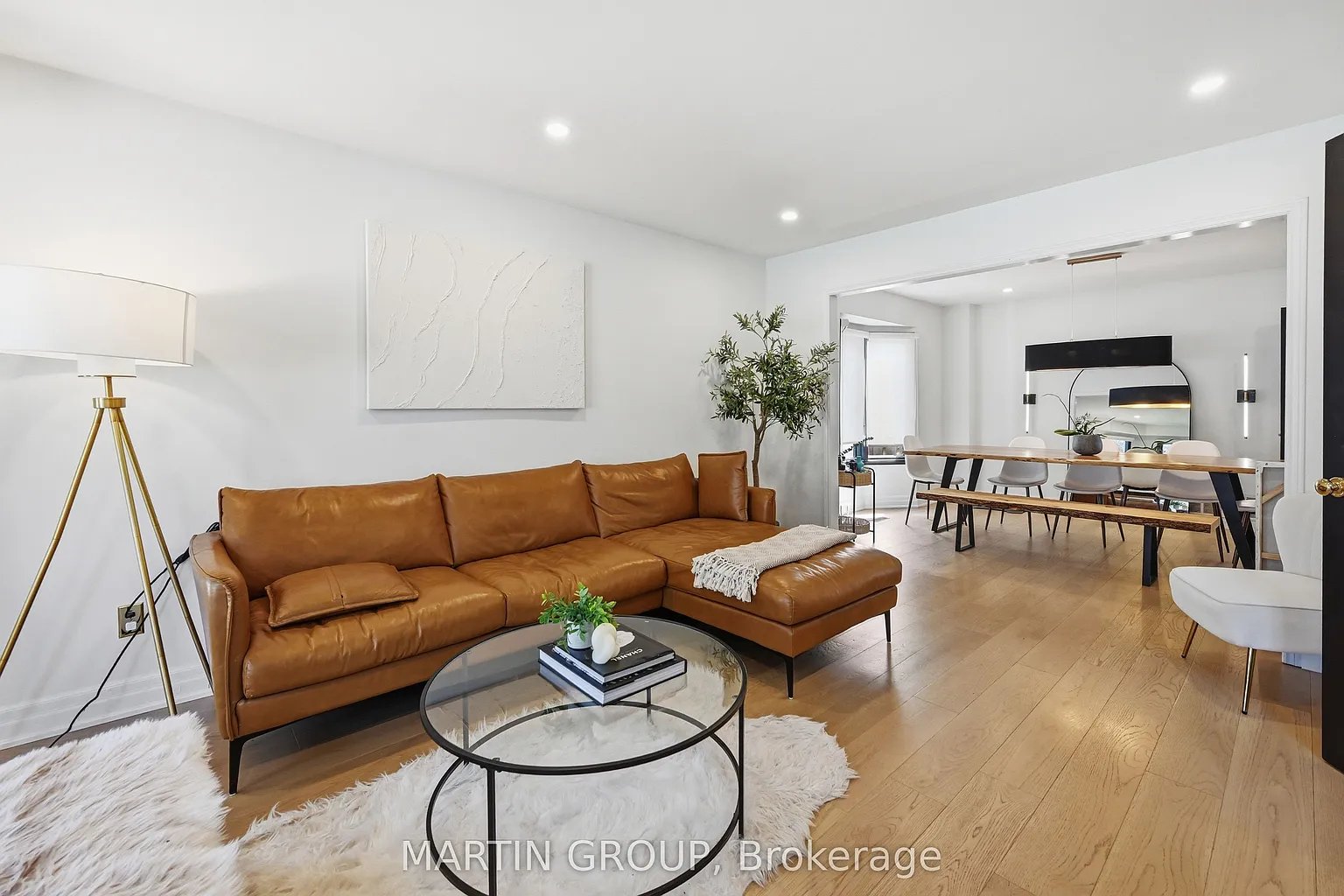 376 Carrier Ln