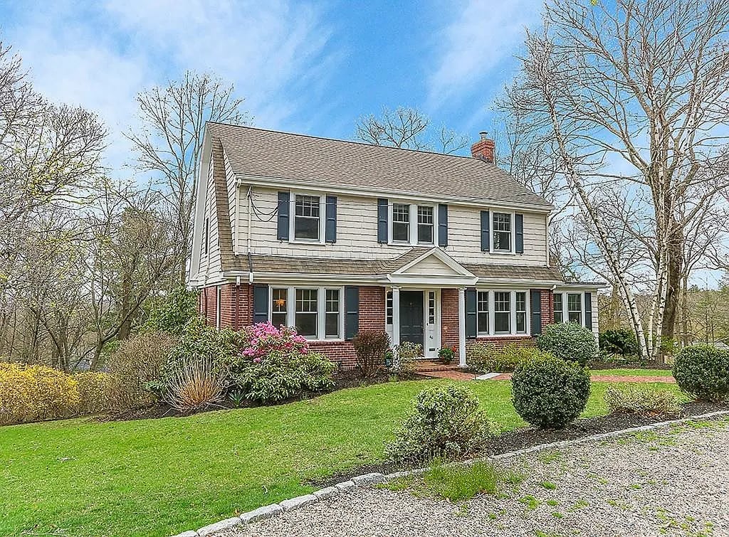 46 Greylock Rd