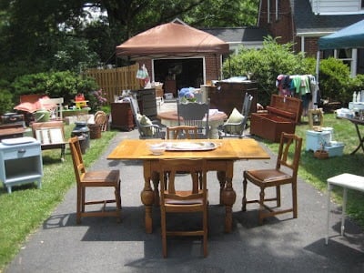 Pictures from the Tag Sale Today!
