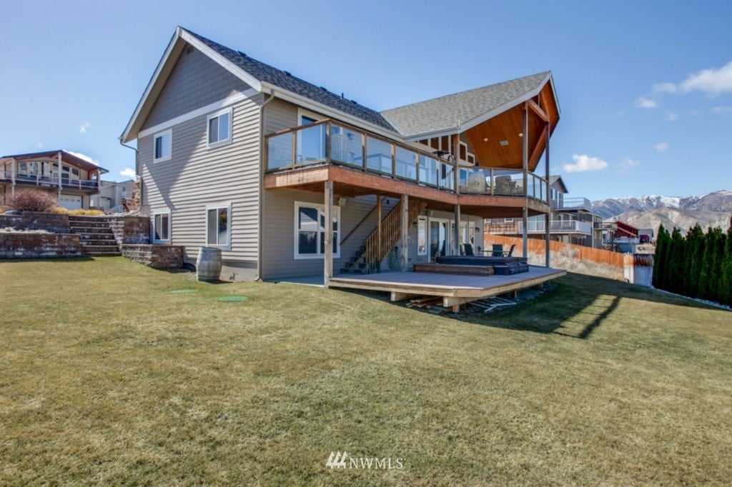 101 W Marine View Pl