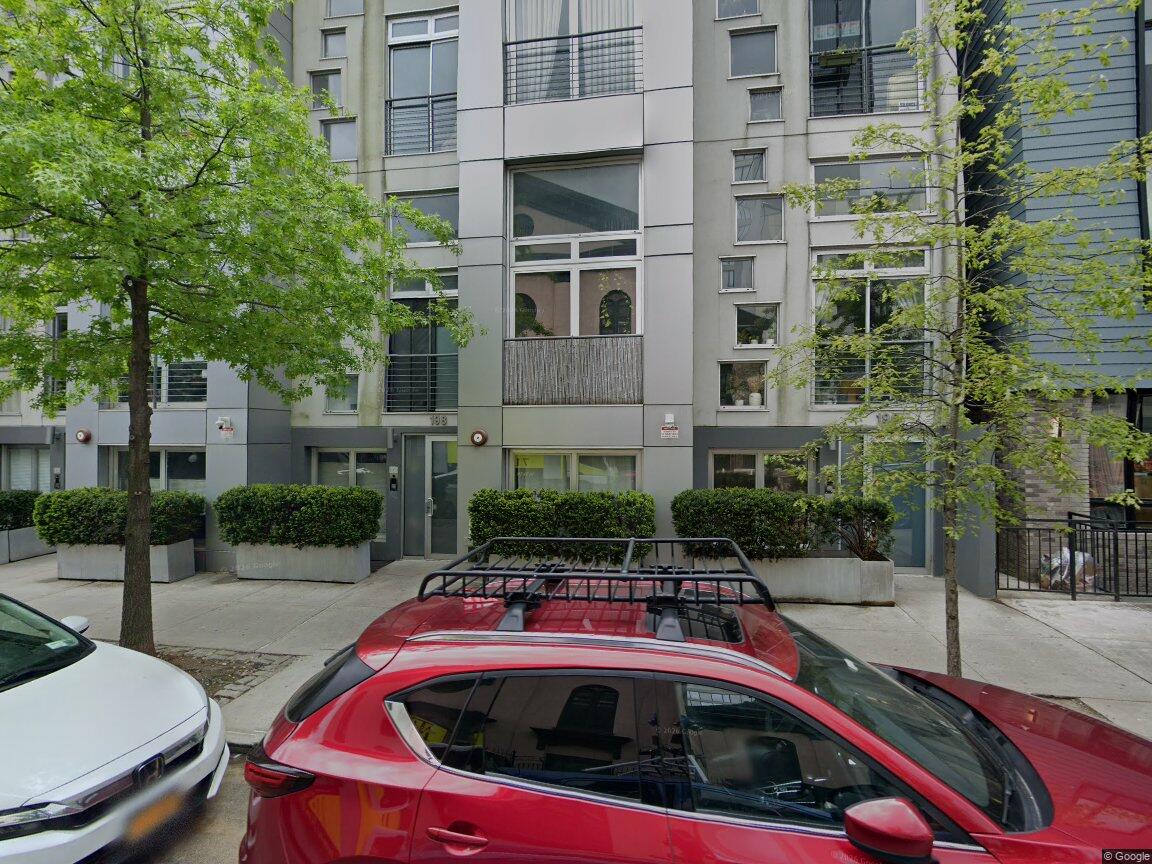 198 South 2nd Street Unit: 1B