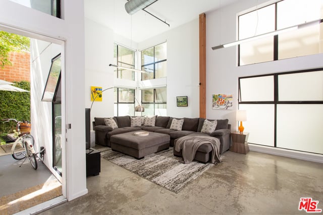 4115 Glencoe Ave #112