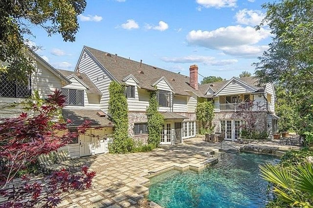 Ridge Opulent
