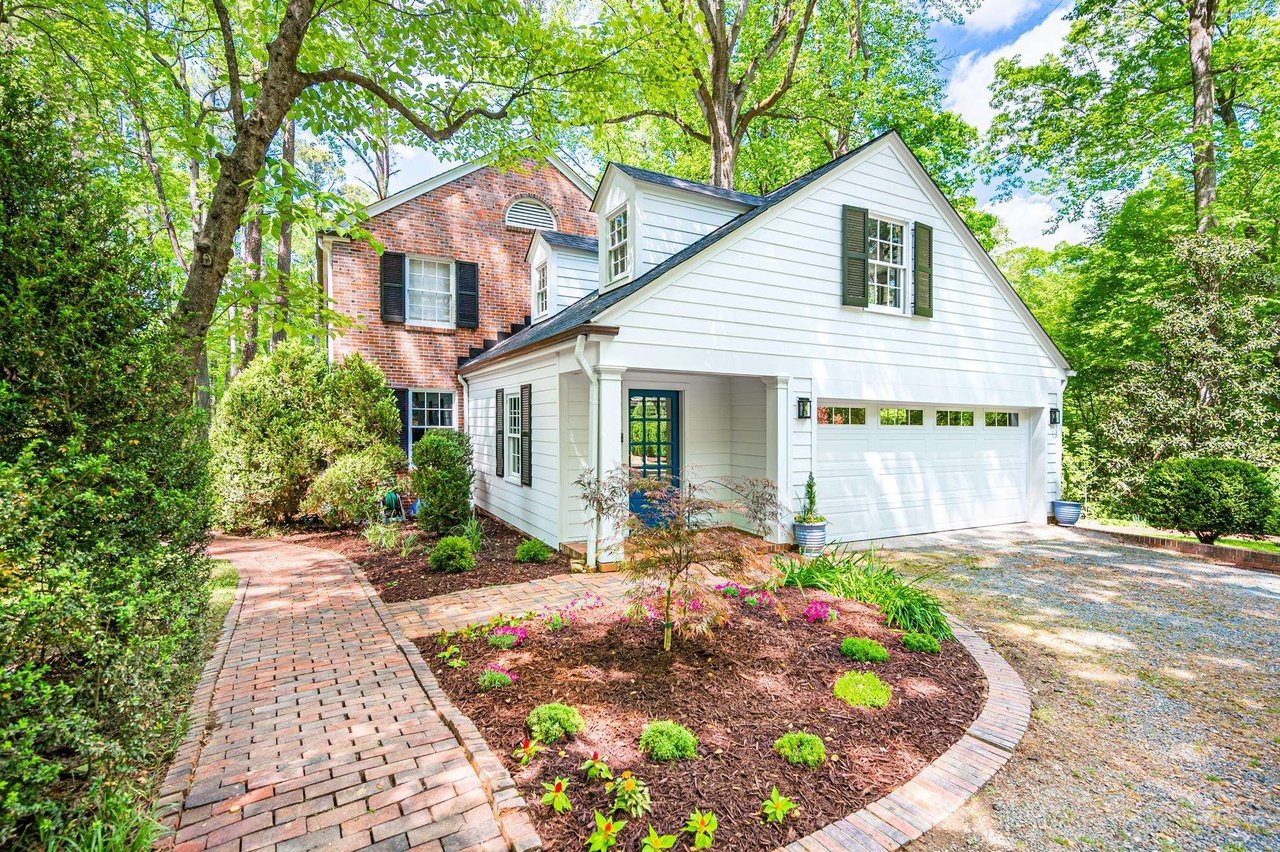 1021 Laurel Hill Rd