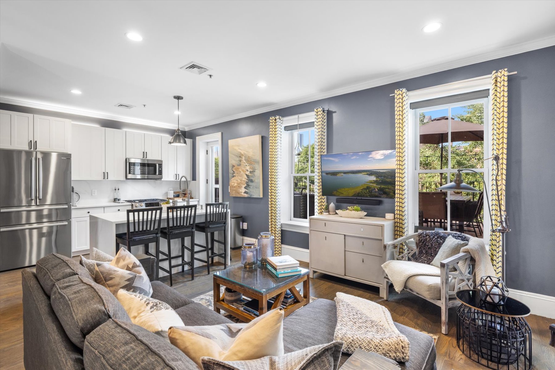 578 Massachusetts Ave Unit 3