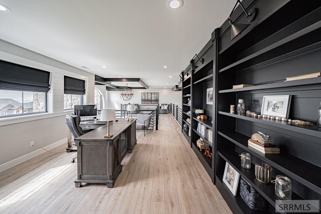 77553 Packbridge Lane