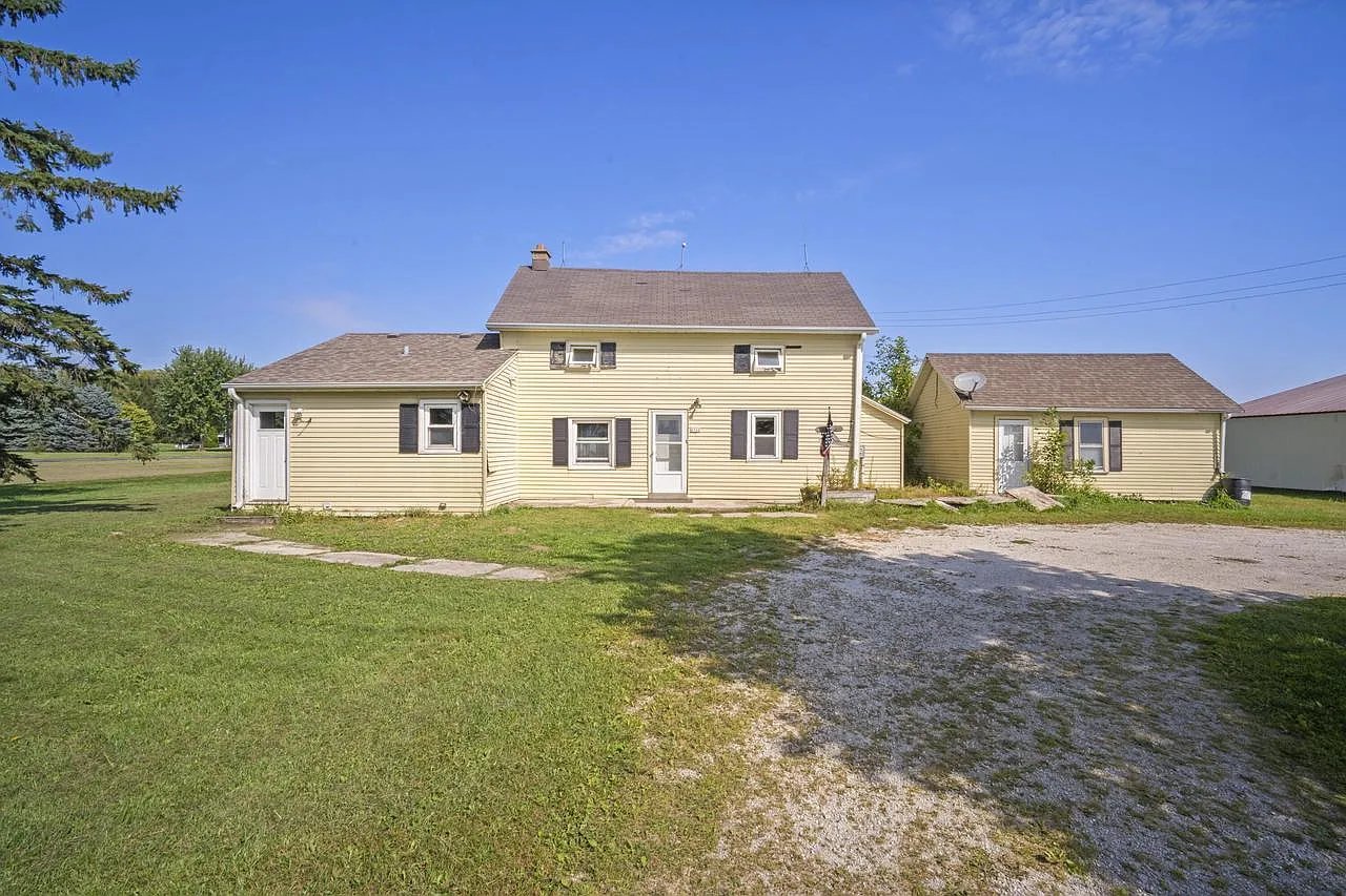 4560 Elmwood Rd