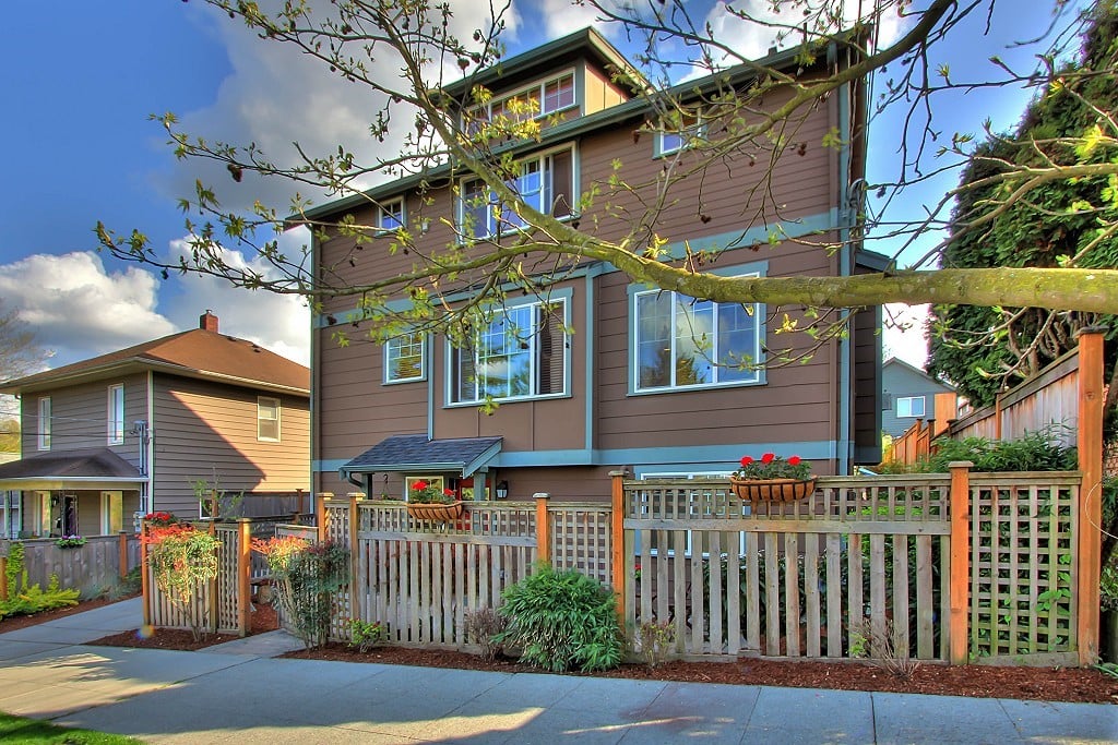 2833 SW Dakota Street