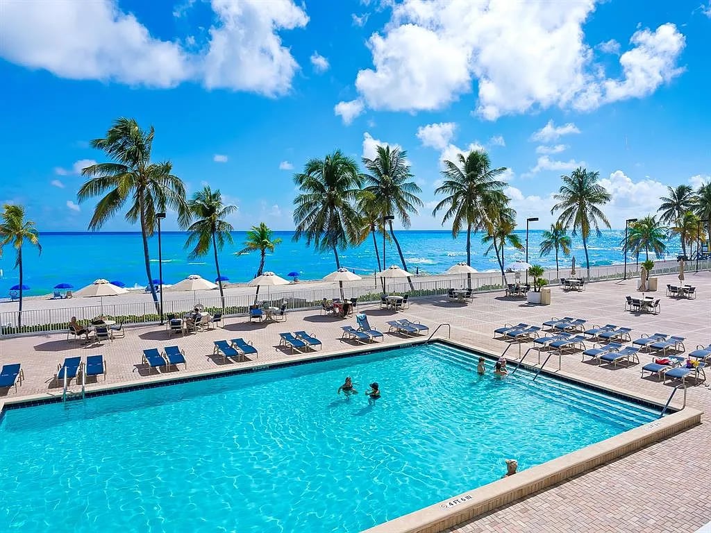 2101 S Ocean Drive 801