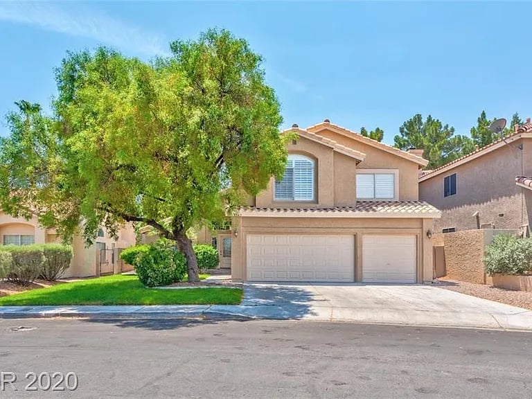 2043 Shadow Brook Way