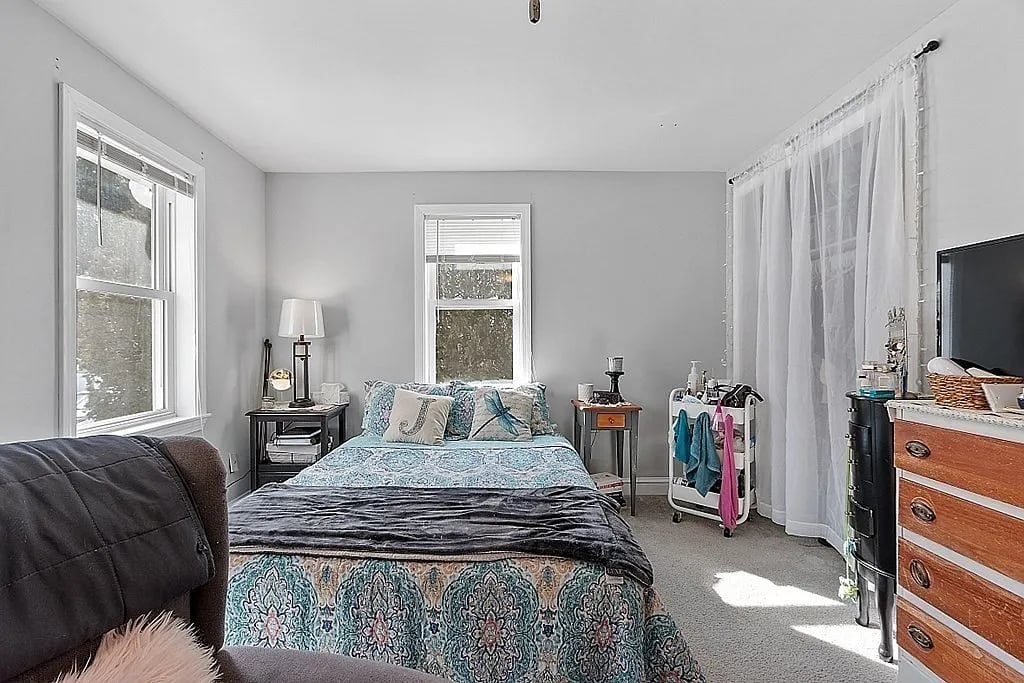 53 Olde Colonial Dr, APT 6