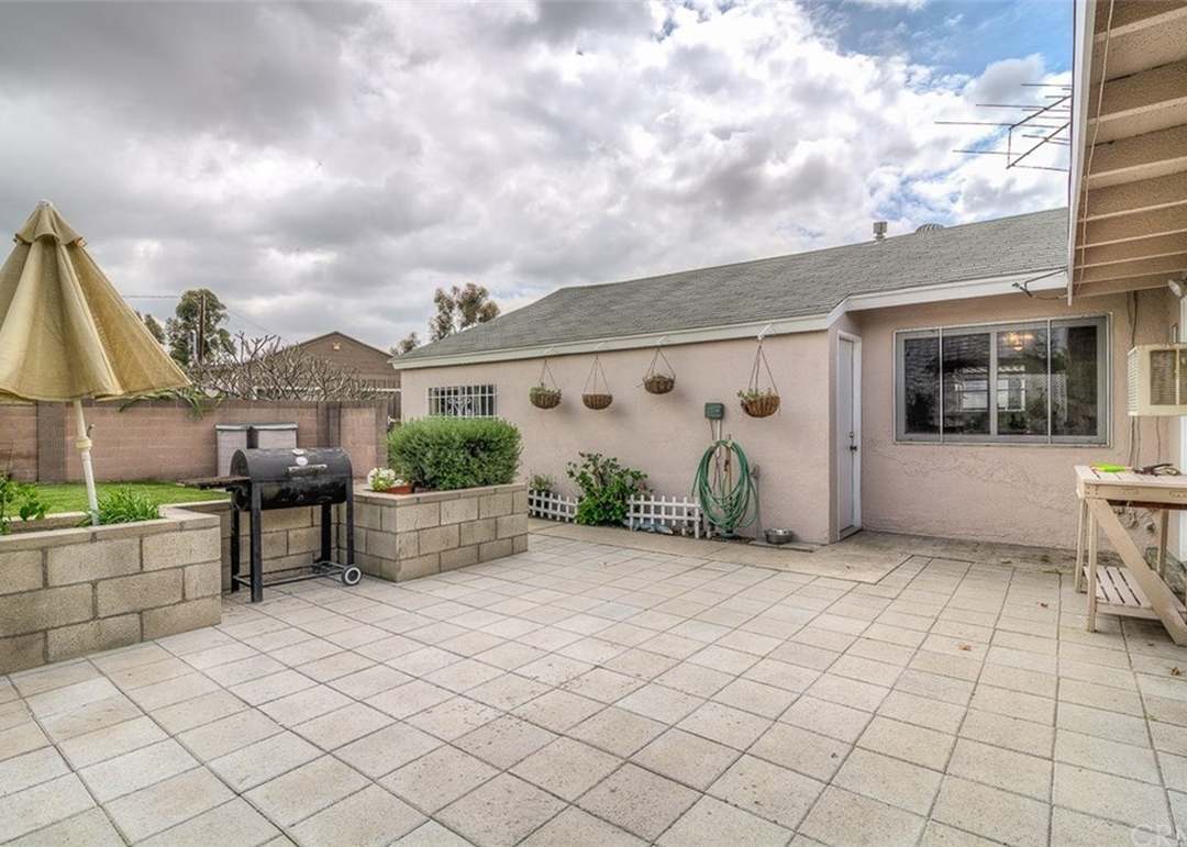 12341 Flagstone Pl