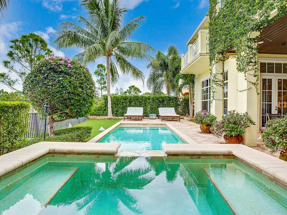 125 Tulip Tree Court