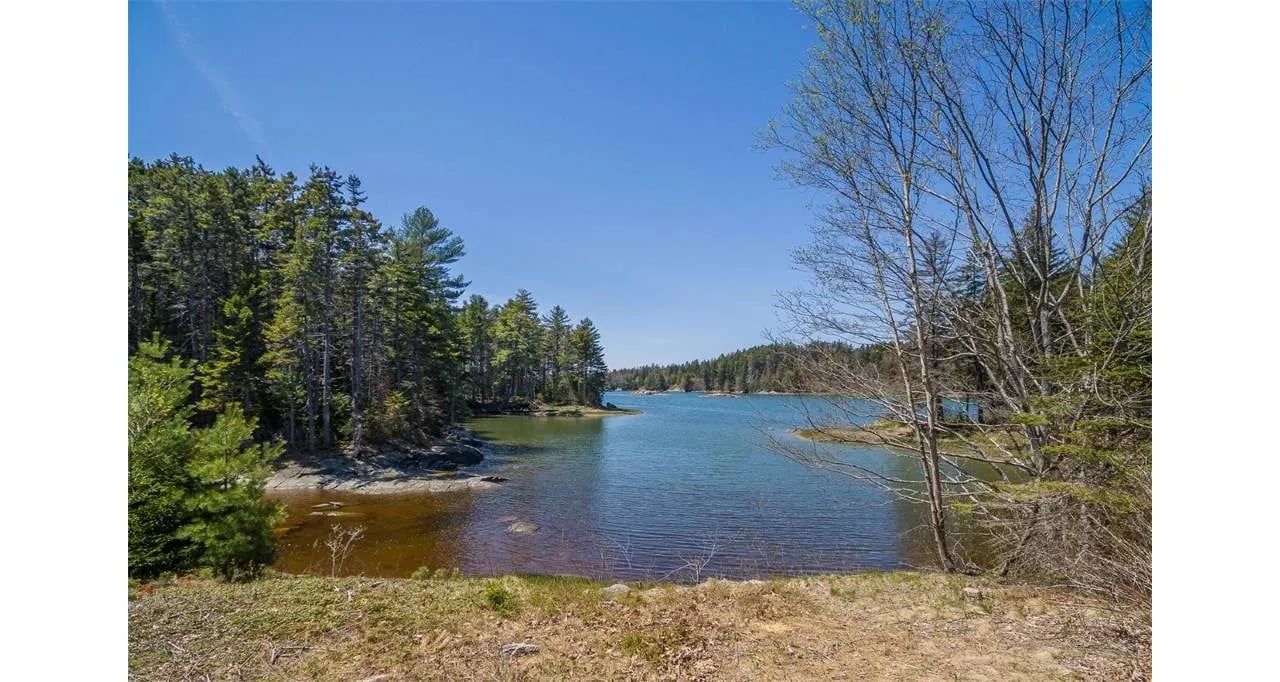 Home For Sale – 120 Wildwood Lane, Cushing, Maine 04853
