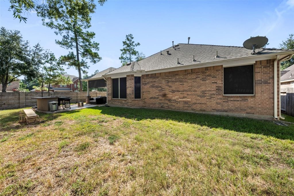 3011 Douglas Creek Ln