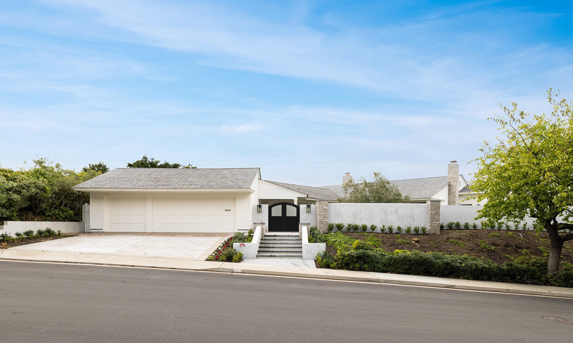 1 San Martin Way