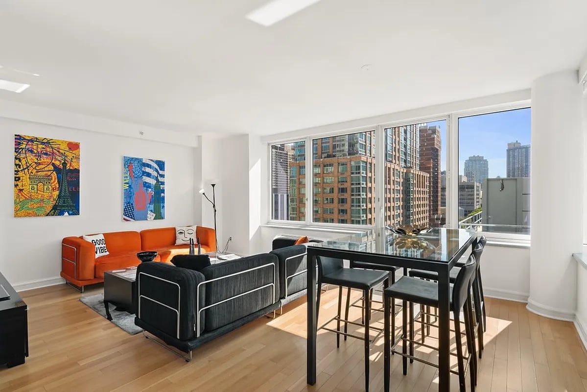 80 Riverside Boulevard #11E