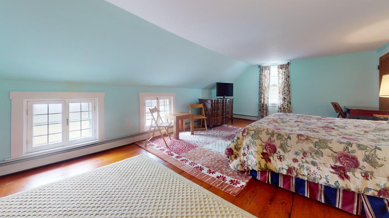 Sweet Berry Farm Winter Rental