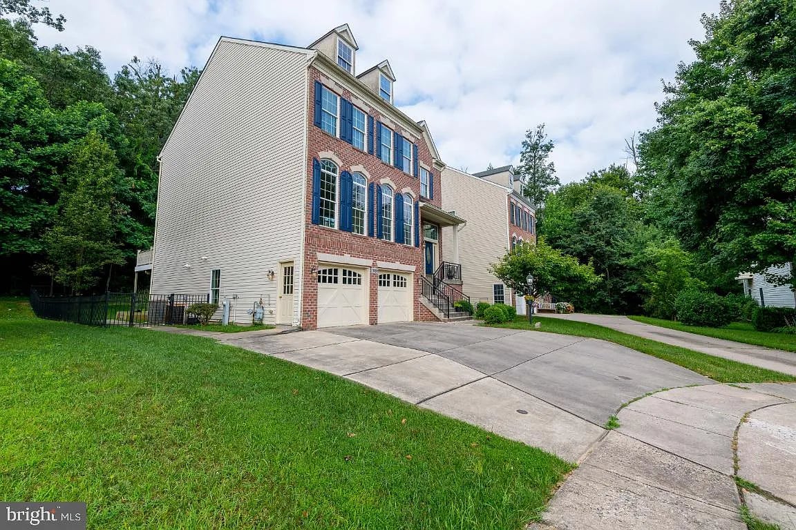 9404 Reservoir Hill Ct