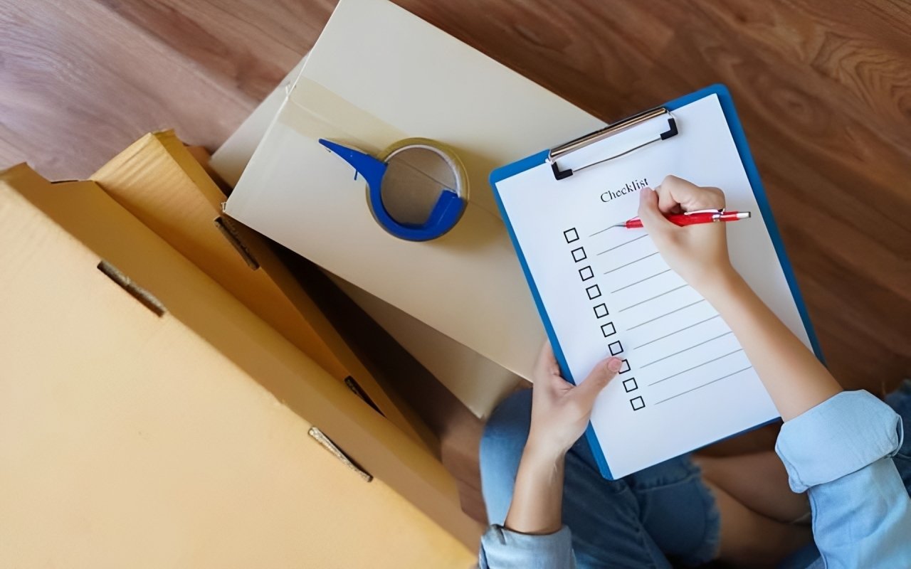 Moving Checklist: Everything You Need to Do Before Moving Day