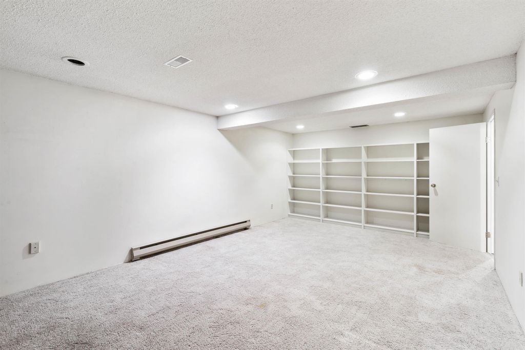 3150 E 58th Ave, #11