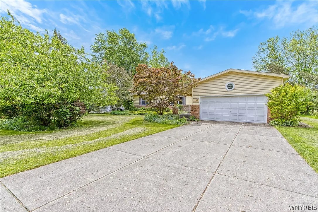 441 Pleasant View Dr
