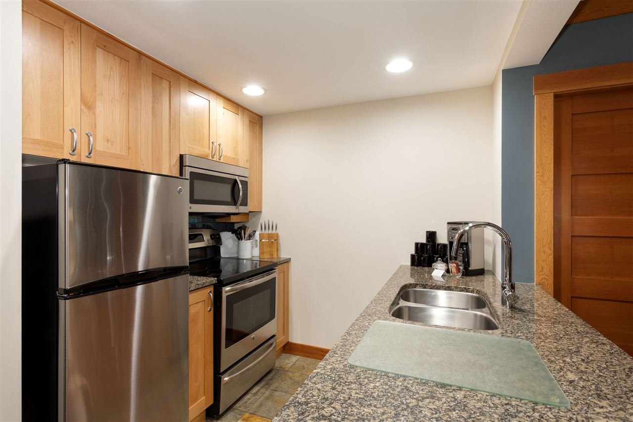 420C-2036 London Ln