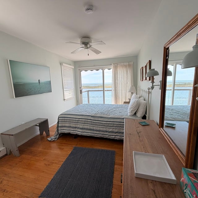 1104 West Ave