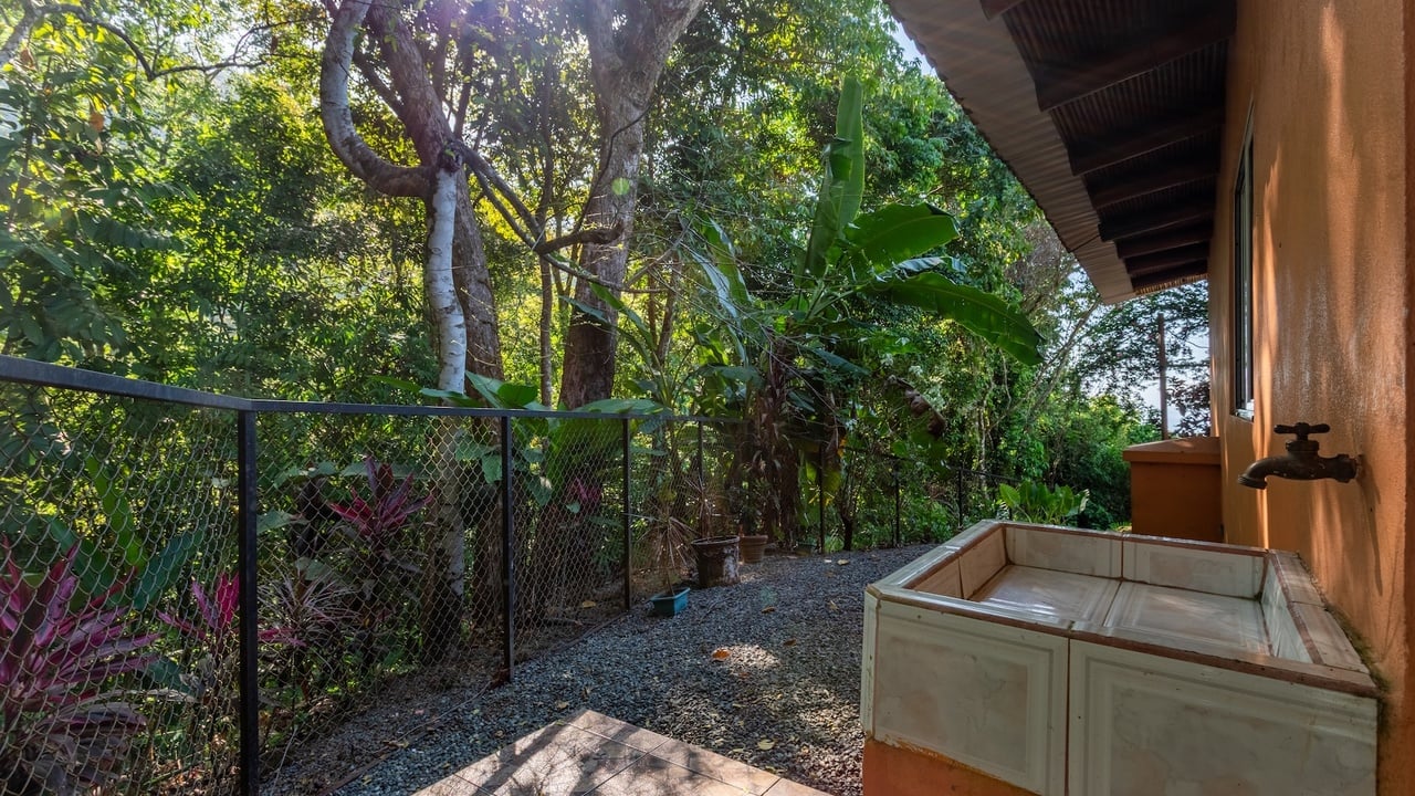 Whale’s Tail Ocean View Estate with Extra Lot in Uvita