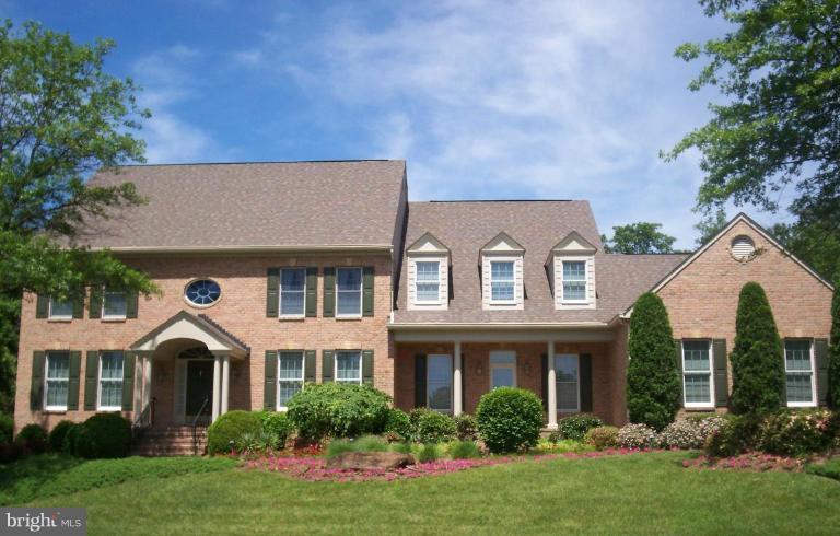 57 Simmons Ln
