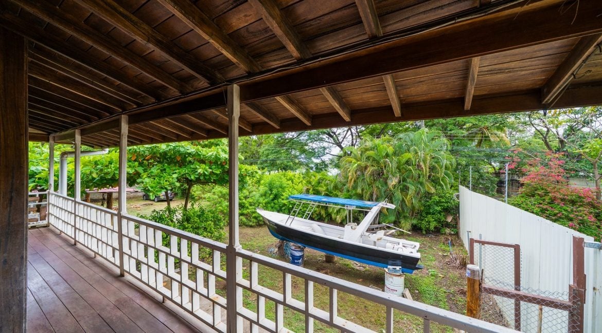Oceanfront Property in Playas del Coco