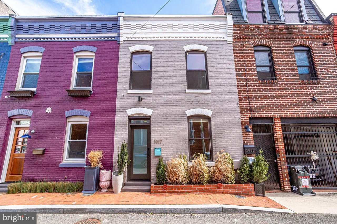 1917 9 1/2 Street NW