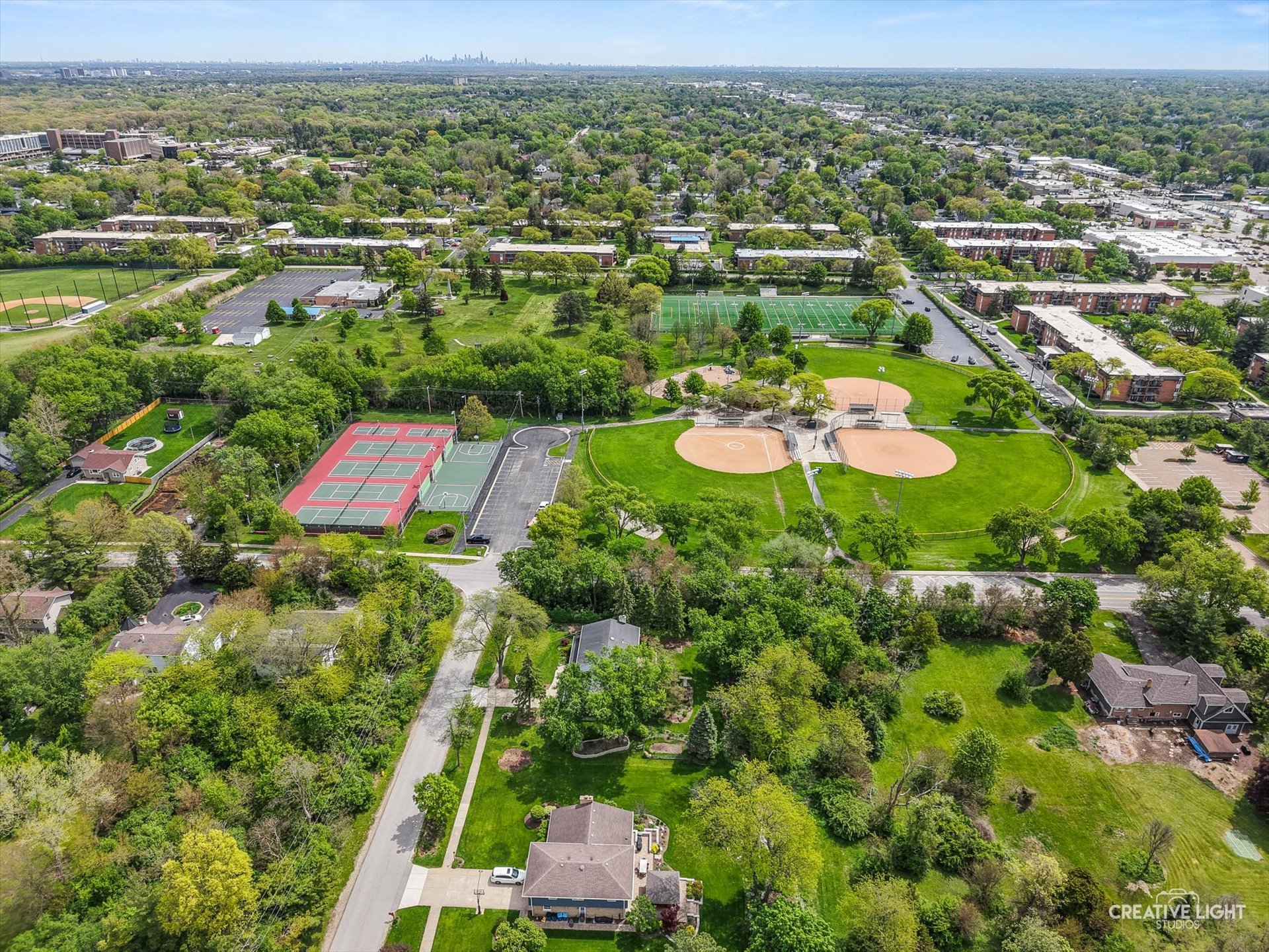 Doerhoefer Park Downers Grove IL tennis courts and walking trails