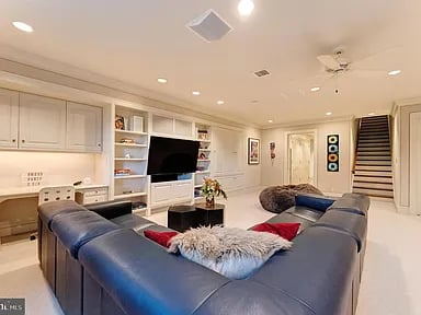 13223 Loyalty Rd