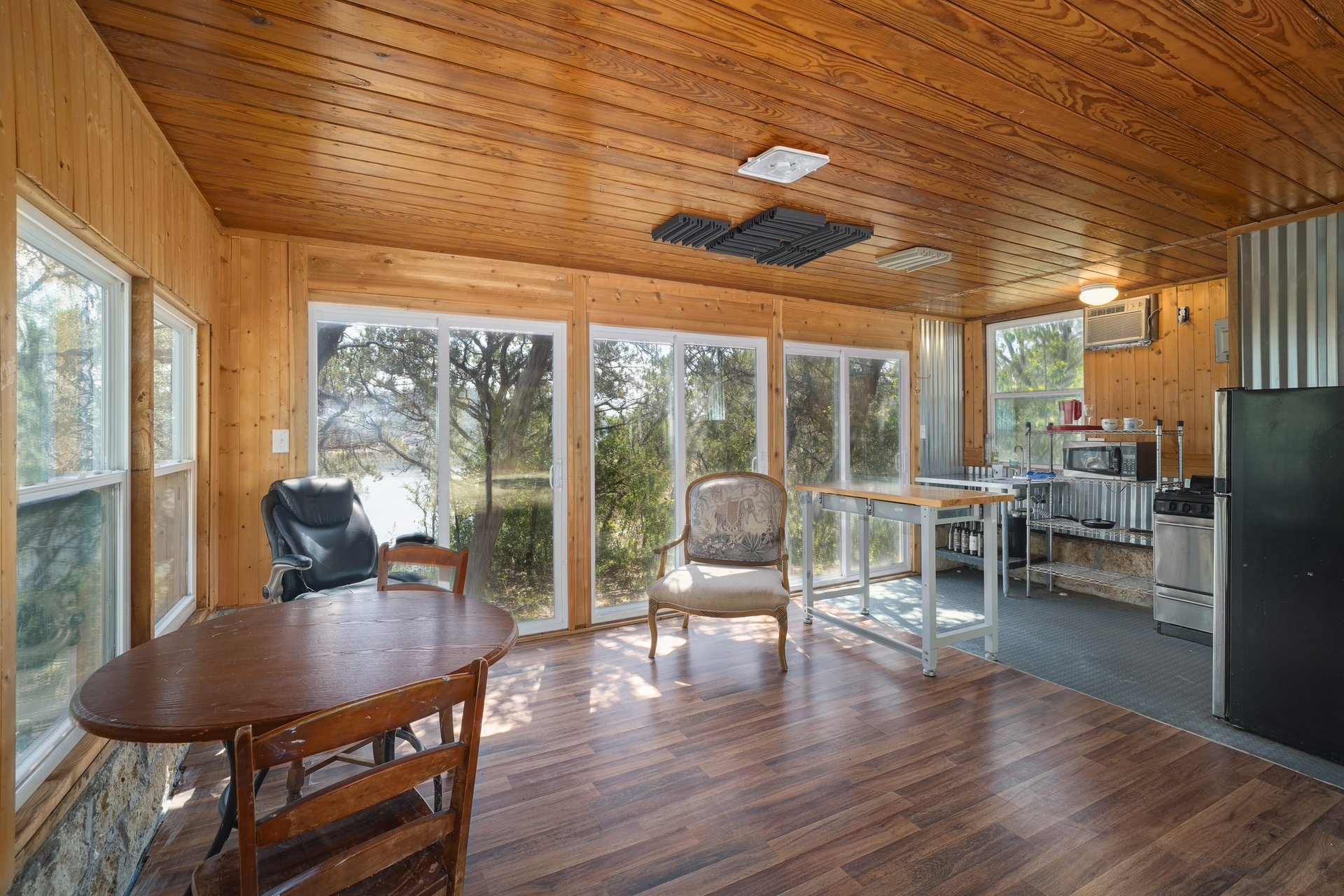 Lake Travis Waterfront Opportunity