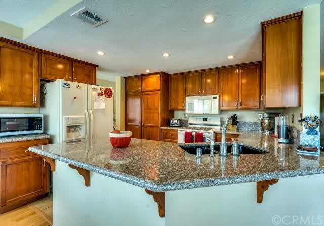 6251 Breckinridge Ln