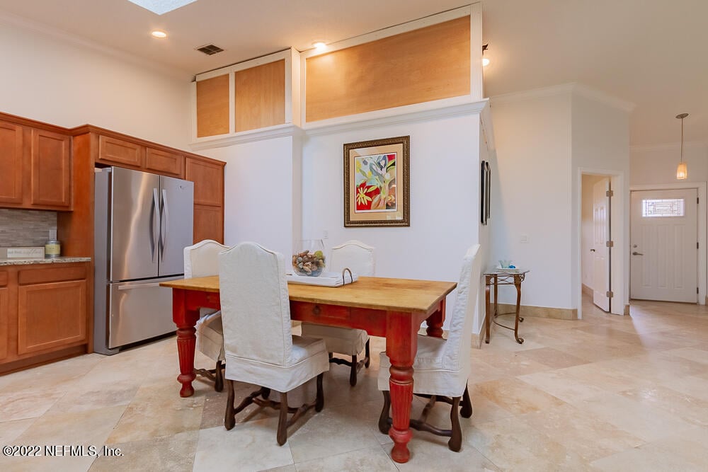 315 PHEASANT Run