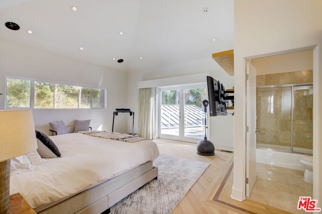 Ridge Villa