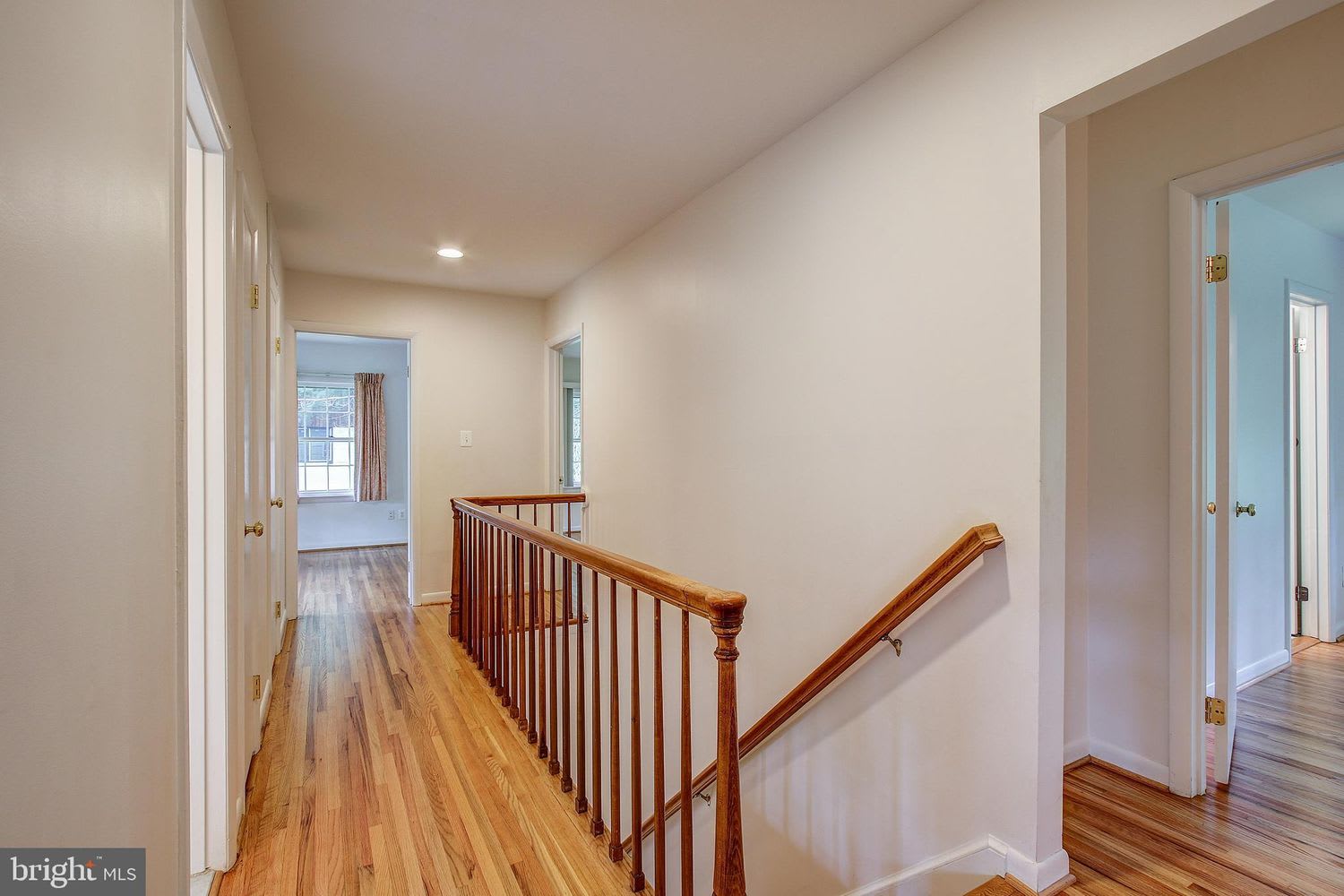 1552 Forest Villa Ln