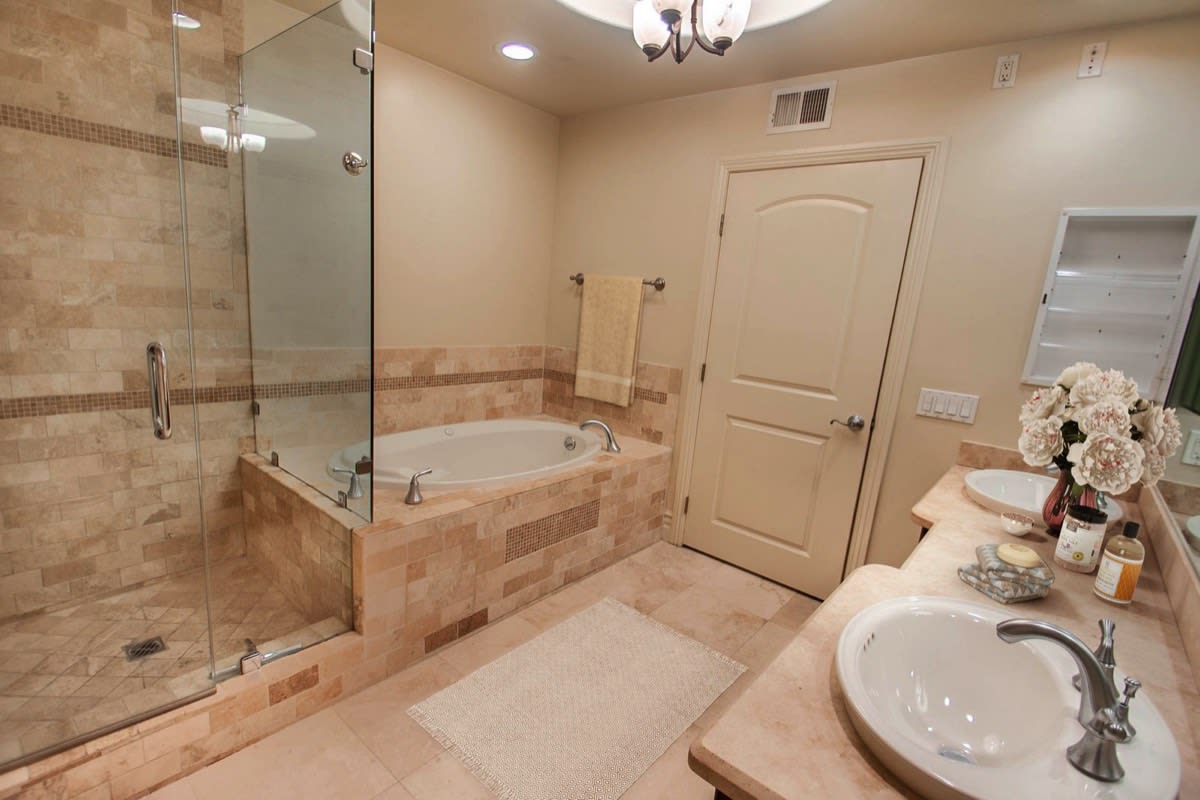 12021 Guerin 102 Studio City, CA
