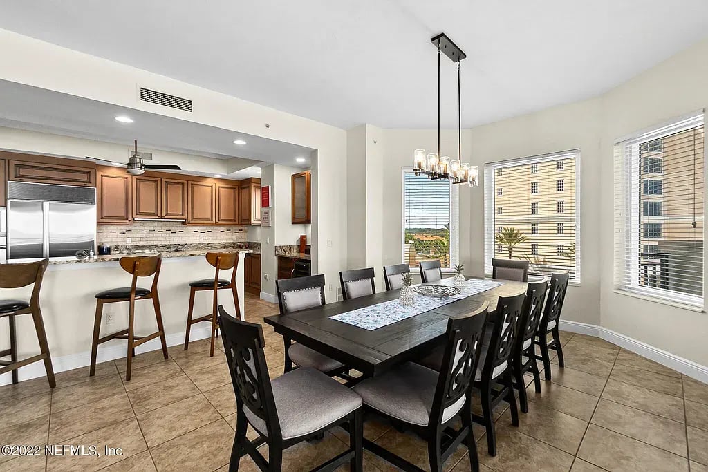 85 Ave De La Mer #301