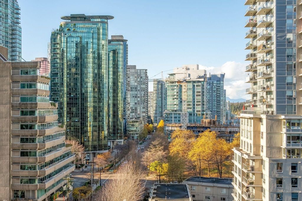 1205 W Hastings St, #1105